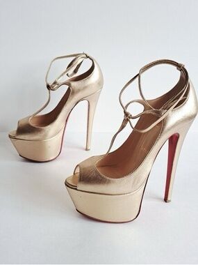 Christian Louboutin Exagona Alta Poppins Gold Platform Peep Toe Heels
